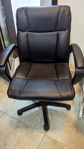 Black leather office chair - good used condition