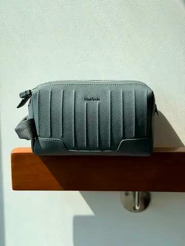 Rimowa NEVER STILL- LEATHER Toiletry Bag