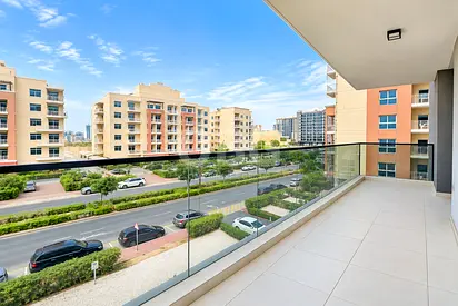 2 Bed +Study | Closed Kitchen | Multiple Cheques