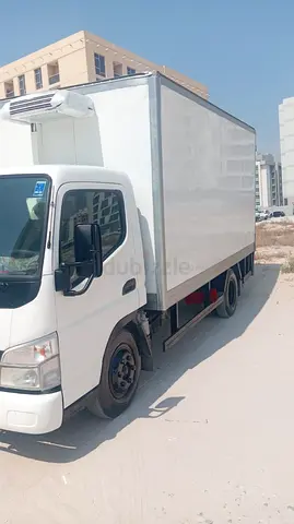 MITSUBISHI CANTER CHILLER PICKUP TRUCK FOR URGENT SALE