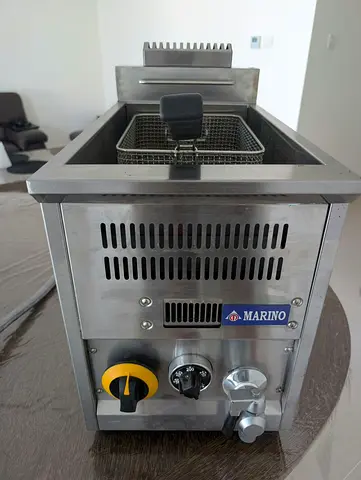 Marino Commercial Single Tank Deep Fryer - Good Working Condition