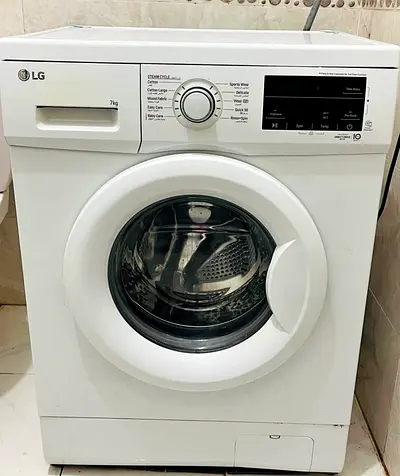 LG Front Load Washing Machine 7kg — Good Working Condition
