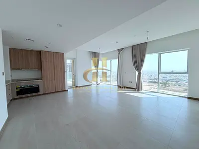 PRIVATE LIFT | READY TO MOVE | UNOBSTRUCTED VIEW