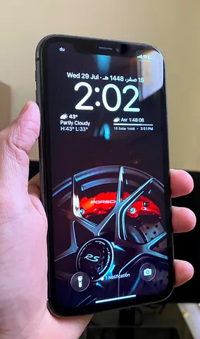 iPhone 11 - 64GB - Black (Good working condition)
