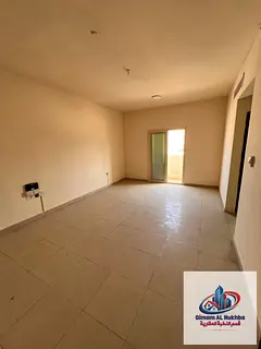 One bedroom apartment in Al Khan Sharjah with a balcony 2 bathrooms central AC and gas Near Al Khan 