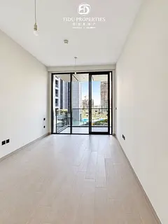 Spacious Studio | Vacant | Multiple Cheque