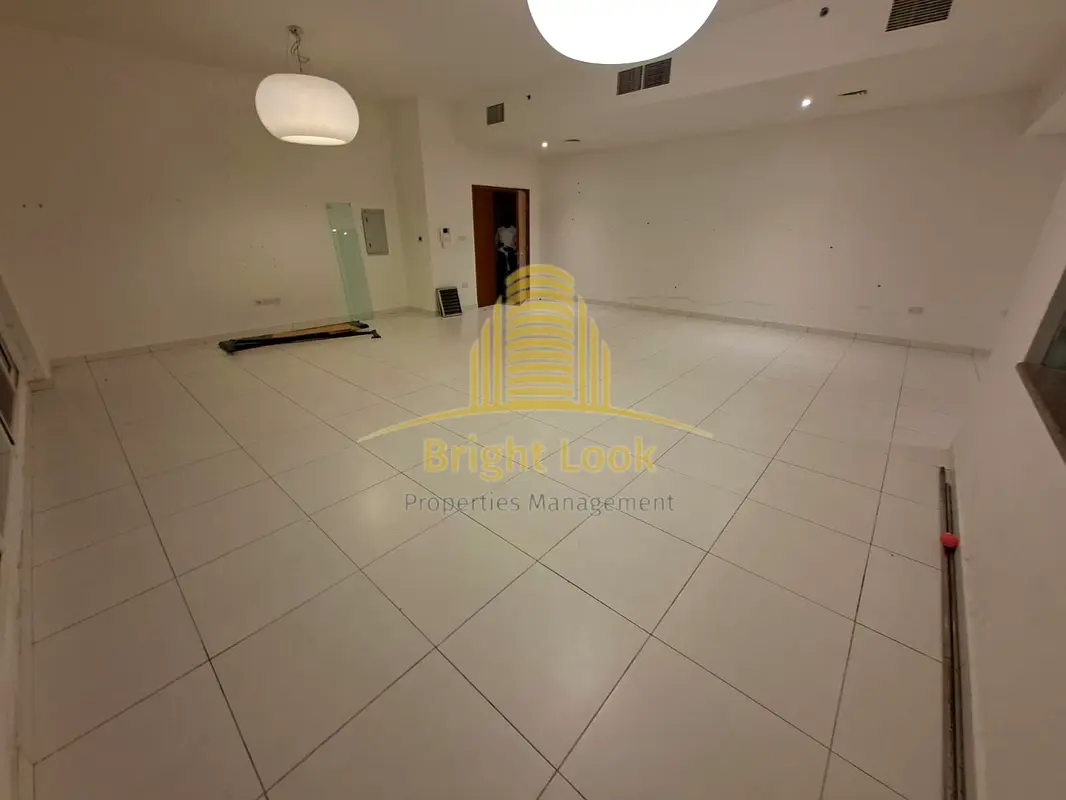 Elegant 3BHK + Maid’s Room | Electra Street | AED 137K