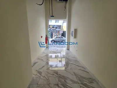 Retail Shop| Mobile Market|6 Meter High Ceiling