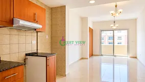 SPACIOUS | CHILLER FREE | NEAR TO MALL