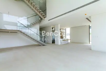 5 Bedrooms | Signe Row | Huge Plot | Burj View