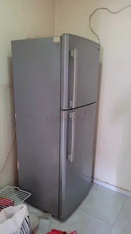 Used double-door fridge, good working condition, 2-door top freezer