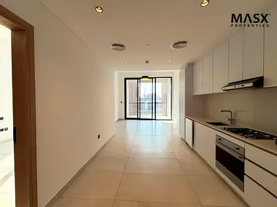 Premium Quality | Luxury 1BR + Store | 15 Days Free