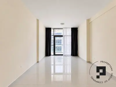 Spacious 1-Bedroom | Pool View | Balcony