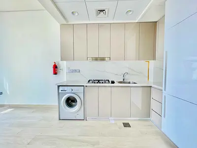 🔥 HOT RENTAL DEAL | Chiller-Free 1 BHK with Pool View | All Amenties Are Available | Azizi Riviera