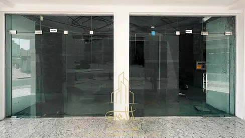 Ideal For Various Business Activities | Brand New Shop