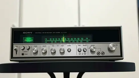Sony STR-6036A Stereo Receiver (1972) – Excellent Condition & Rich Bass