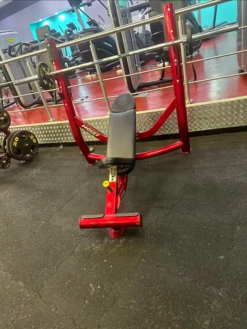 Hoist Olympic Bench Incline