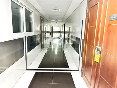 Lake View | High Floor | Balcony
