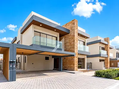 6BR Standalone Villa | Waterfront | Pure Luxury