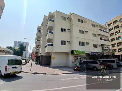 فرصة مميزة حول فلوسك الذهب بفرصة استثمارية مميزة لامتلاك بناية سكنية تجارية في موقع حيوي بمنطقة الرميلة 1 عجمان، تتميز بموقع زاوية على ثلاثة شوارع