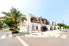 Corner Villa | Ready to Move | Prime Location