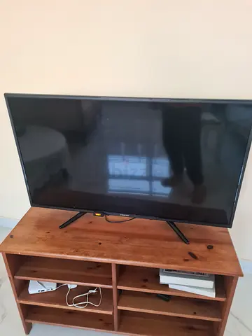 36-43 inch LED TV - average condition