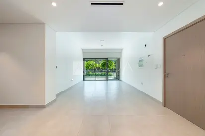 Modern | Spacious | Park View | Available Now