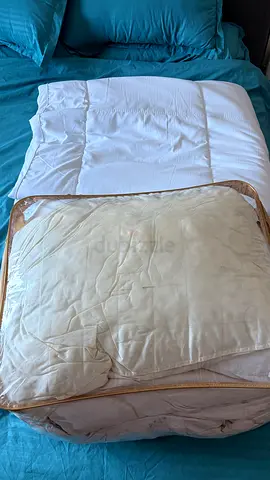 White Bedding Bundle – Mattress Topper, 2 Pillows & Duvet