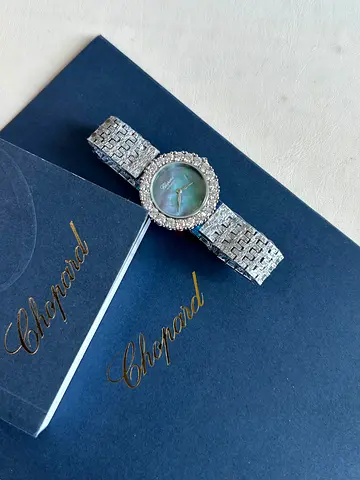 Chopard Master quality with full original packing 💕