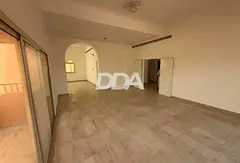 VILLA WITH LARGE TERRACE | BEST PRICE | 4 CHEQUES