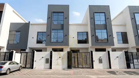 A fantastic opportunity in Al Yasmin | 5-bedroom villa with 3,000 sq ft for AED 1.65 million including registration fees!