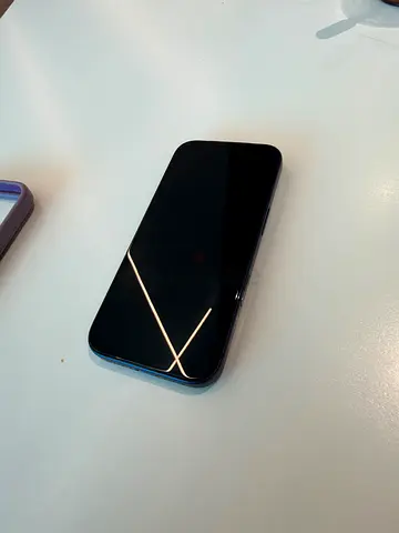 Iphone 17 pro - blue