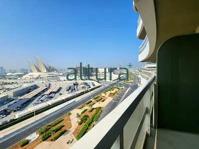 Luxury 2BR | Stunning Views | Beach Access