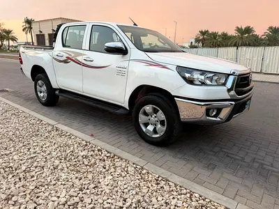 Toyota Hilux Double Cab Diesel GLX 2025 GCC Specs