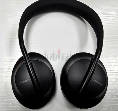 Bose Headphones 700 like new
