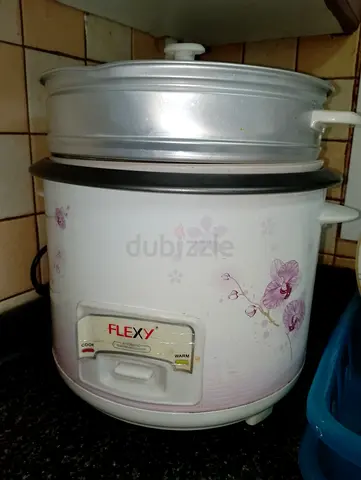 Flexy Electric Big Rice Cooker with Steamer Excellent condition.