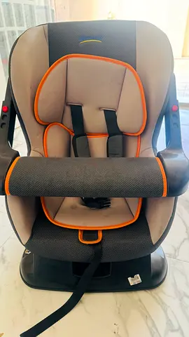 Baby car seat