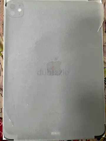 Apple iPad M4 99% battery 🔋 like new WiFi + Cellular don’t missing