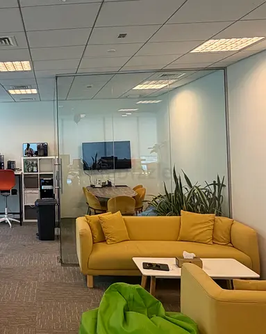 Used glass partion for free