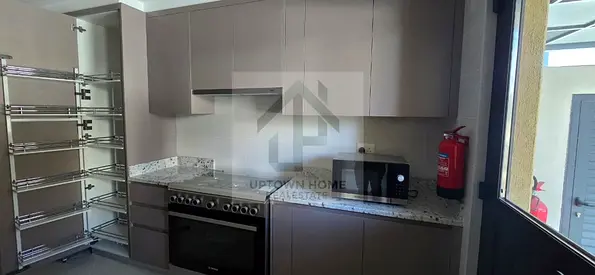 4bed /brand new/ready to move /huge size /prime location