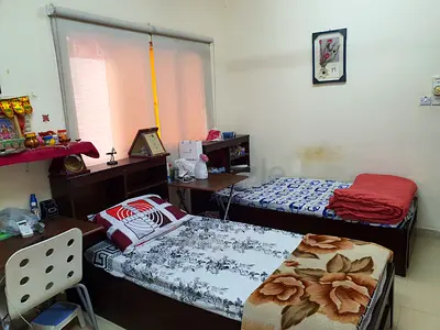 Fully Furnished Bed Space for Vegetarians Males