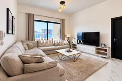 CORNER UNIT | PARK VIEW | SPACIOUS LAYOUT