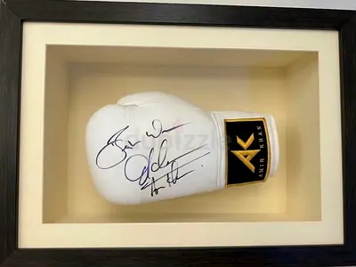 Autograph