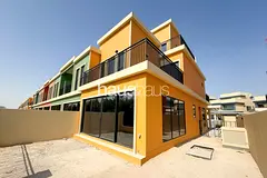Single Row | Corner Unit | Close to lagoons