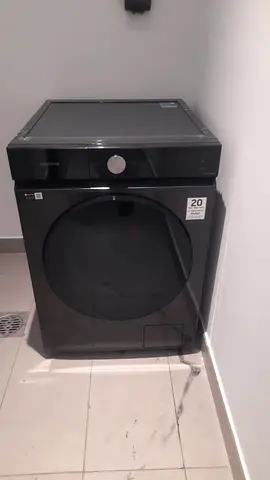 Samsung Front Load Washer - Almost New, Black, 20% Energy Saving Sticker, 11.5kg,