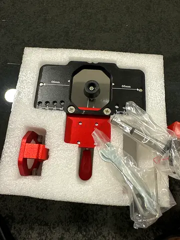 Brand: DAUB . Tile leveling plier and spacer tool kit (new, unused)