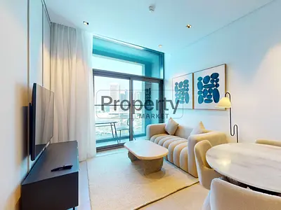 Exquisitely-Furnished 1BR l Balcony I Canal View