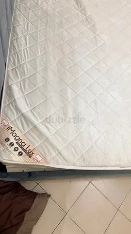 Super king size mattress 200*200 Imagnolux (lightly used)
