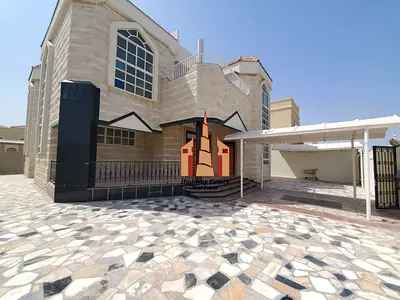 6 bed room hall Majlis 2 Master room big yard parking near 311 road