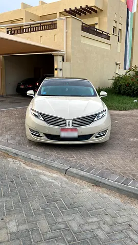 Lincoln MKZ 2015 Premiere GCC Specs